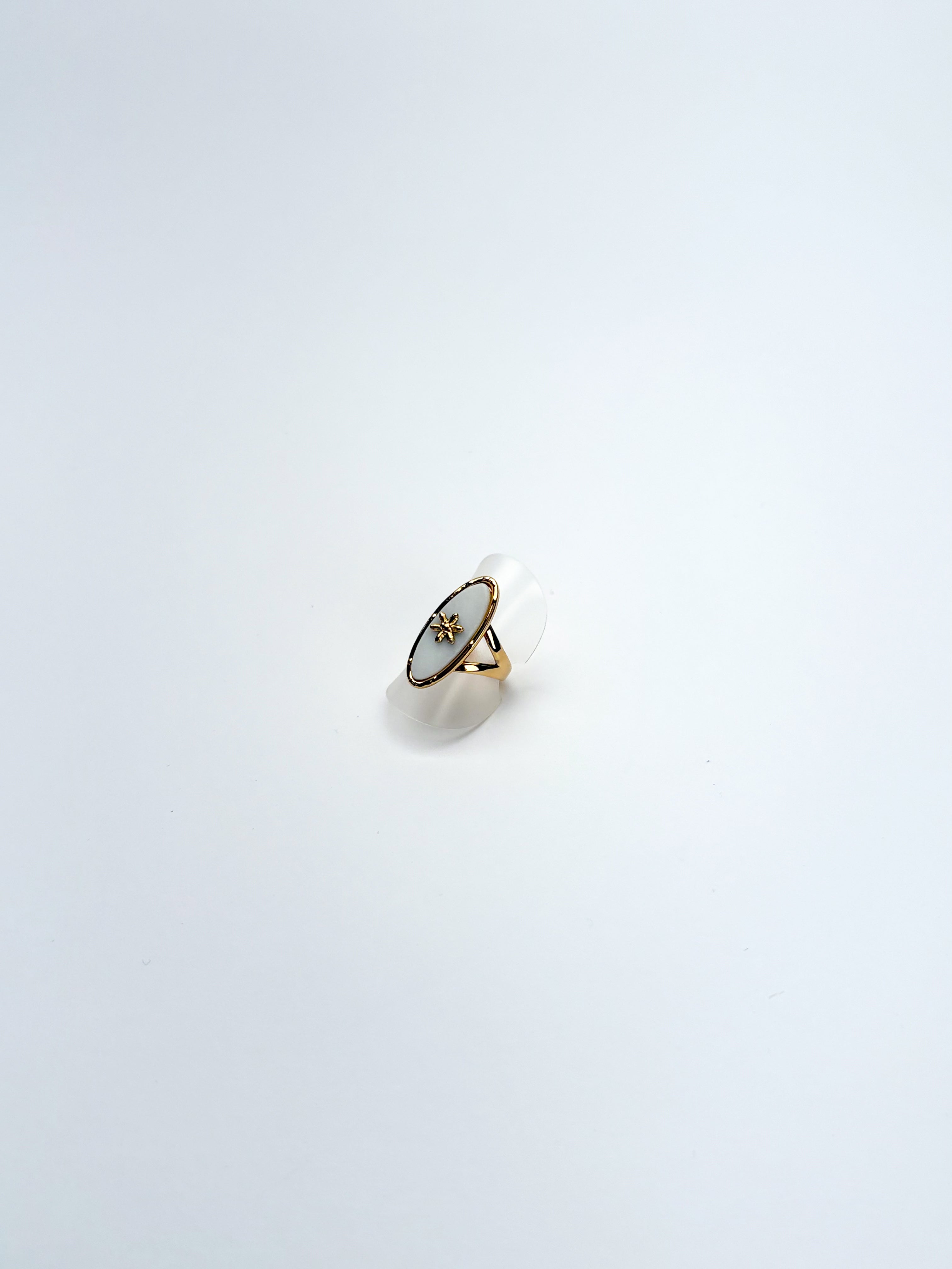 Anillo Anthea