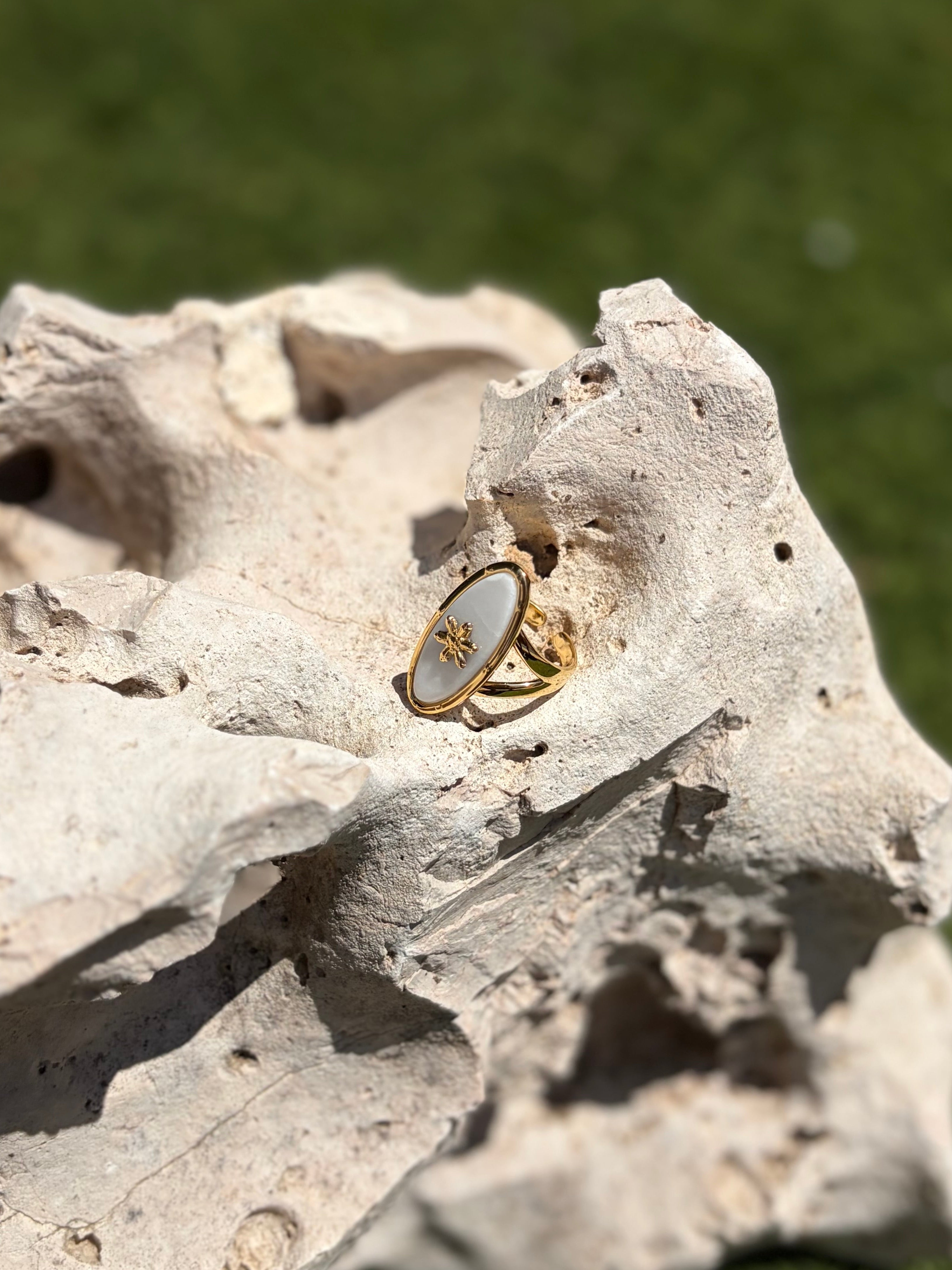 Anillo Anthea