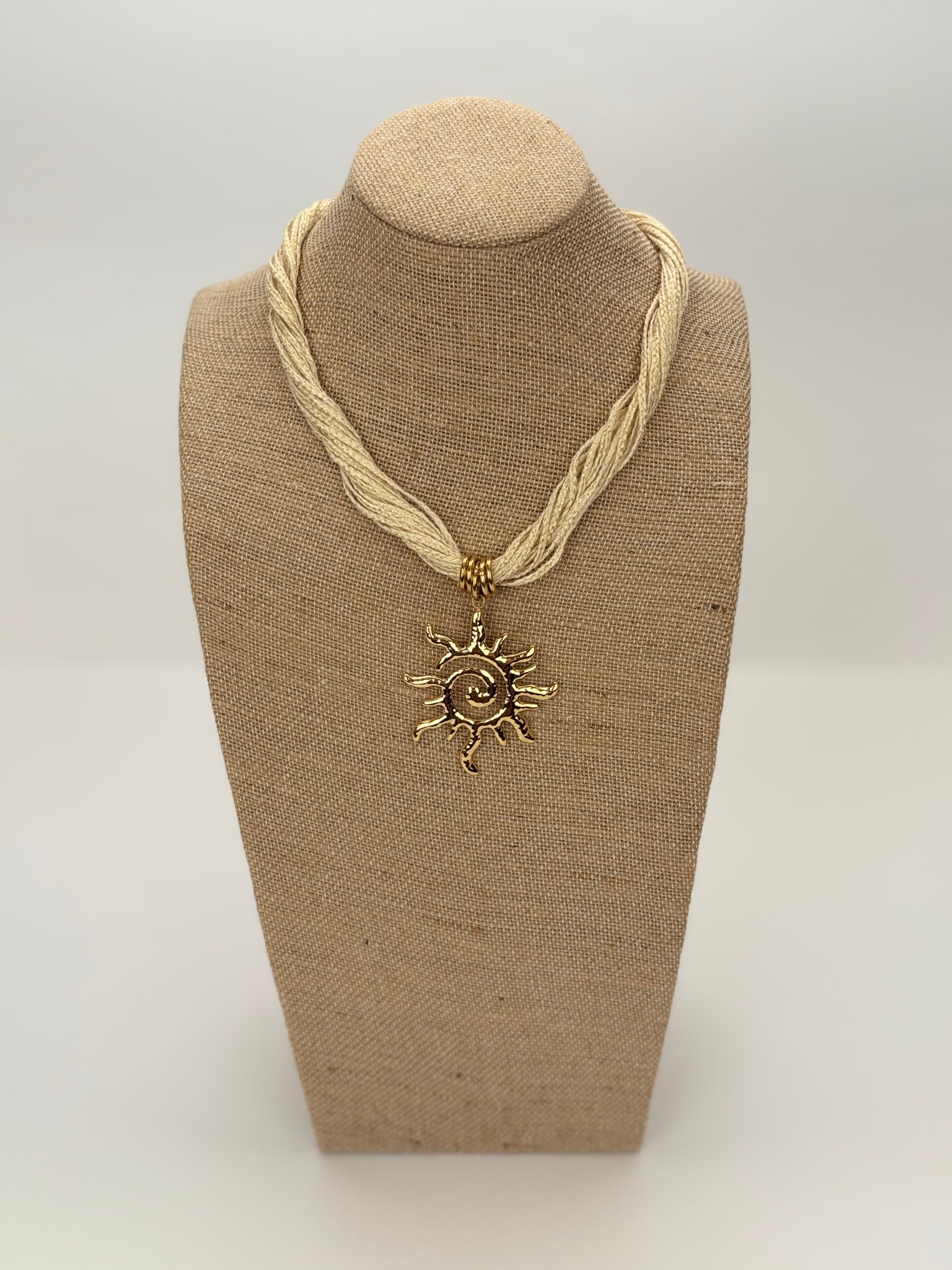 Collar Calipso