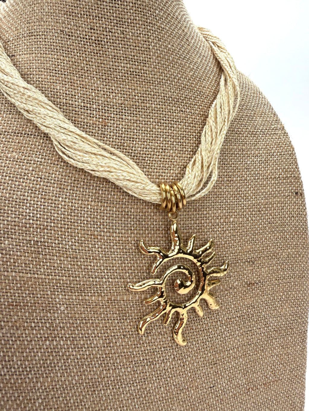 Collar Calipso